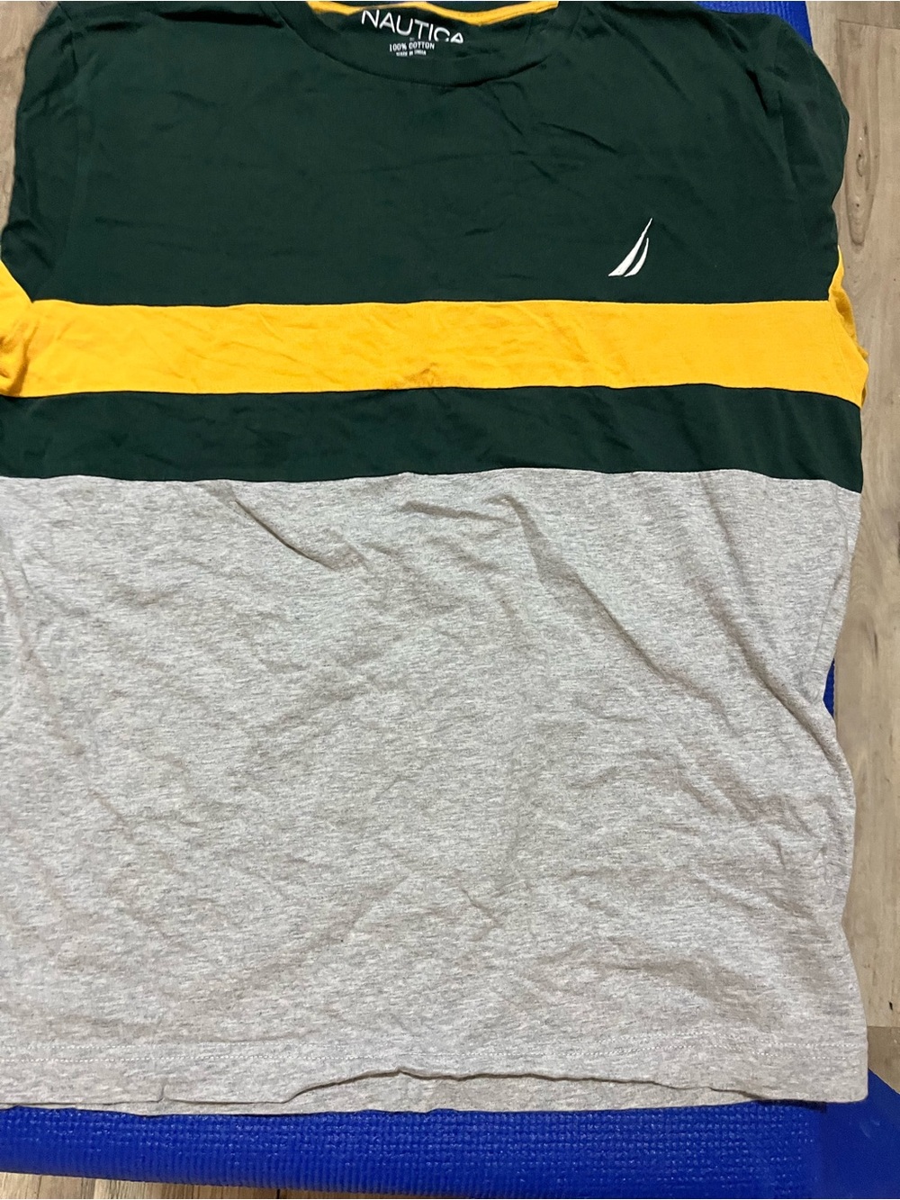 Nautica Men’s Colorblock Rash Guard - Green/Yellow/Gray